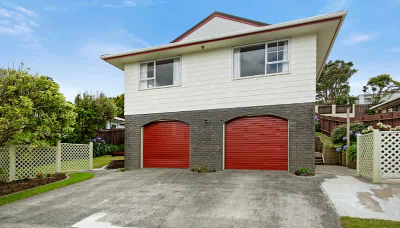 16 Mossburn Grove, Kelson