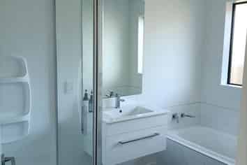 10 Cherry Avenue, Darfield