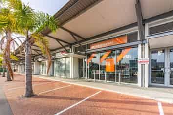 Popular Showroom Opportunity 