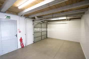 Popular Showroom Opportunity 