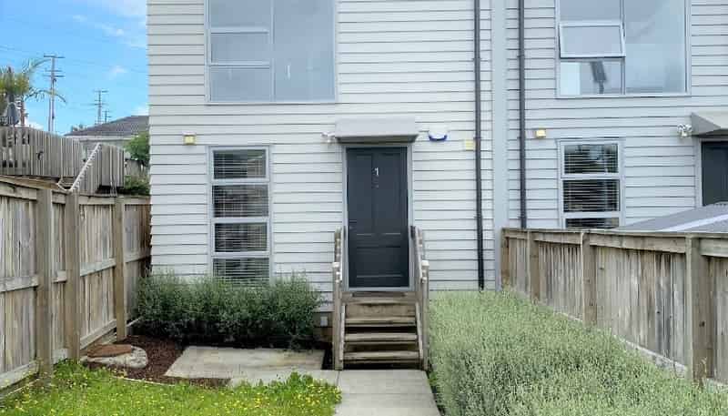 1 Kaneke Place, Glen Eden