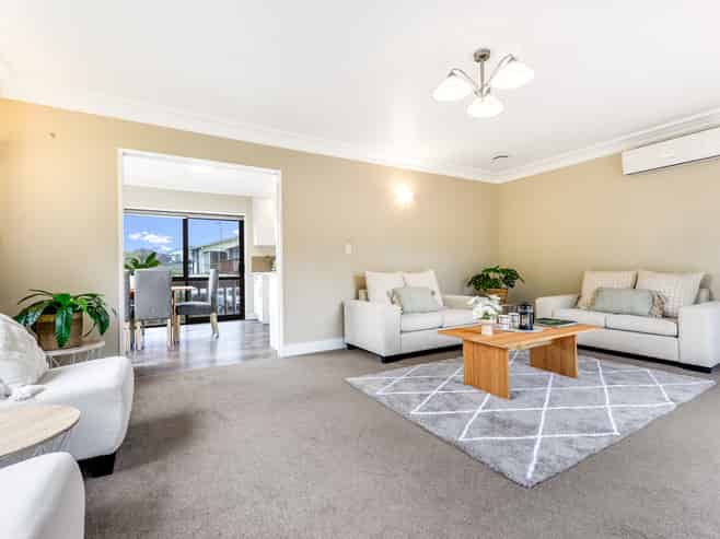 16 Glendale Drive, Dinsdale