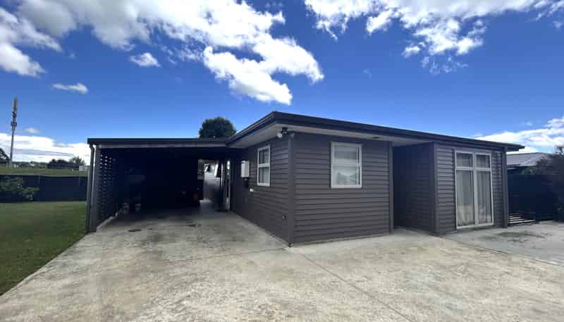 65B Robinson Crescent , Westbrook