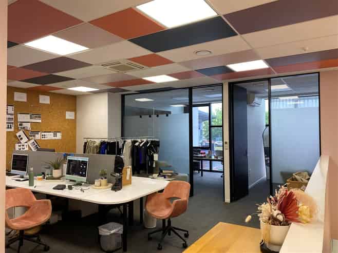 CLASSY MID-SIZED MODERN INDUSTRIAL