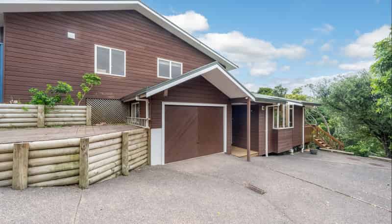 18 Gibson Place, Mellons Bay