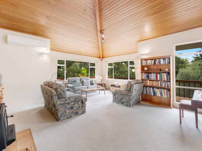 18 Gibson Place, Mellons Bay