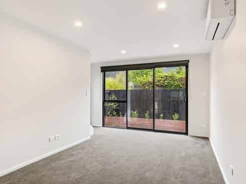 12/28 Raukawa Street, Stokes Valley