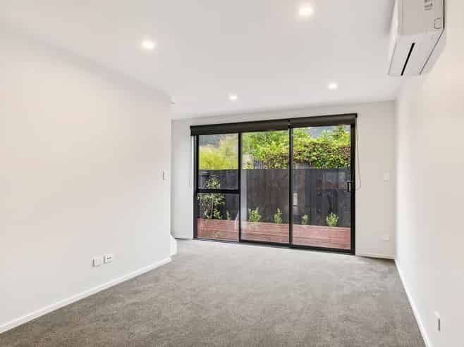 12/28 Raukawa Street, Stokes Valley