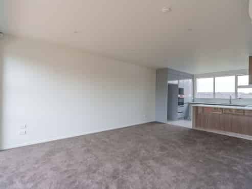 14 Sunlands Drive, Manurewa