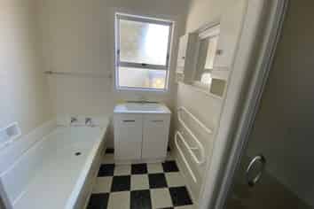 7 Dewe Avenue, Feilding