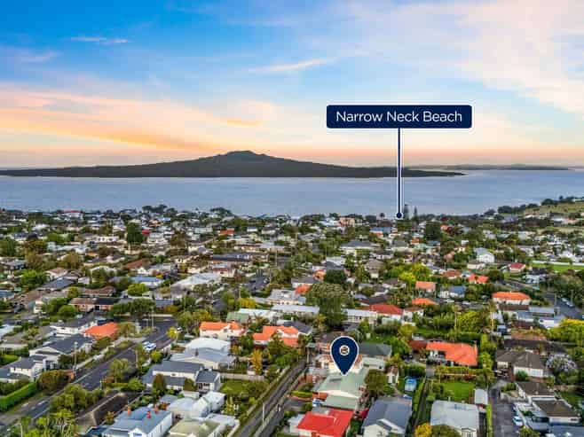 76A Lake Road, Devonport