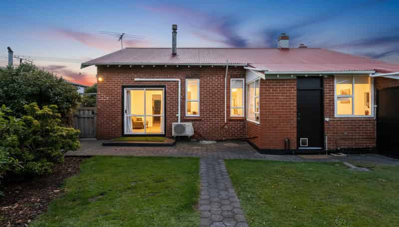 32 Moreau Street, SAINT KILDA