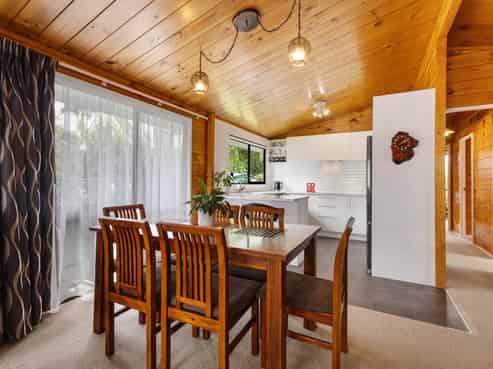 2/6 Oakmont Place, Wattle Downs