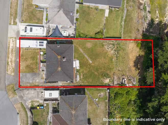 27 Spur Grove, Titahi Bay