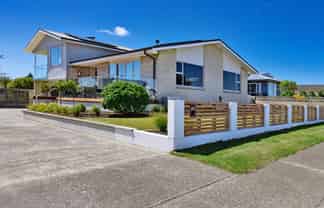 87 Racecourse Road, Glengarry