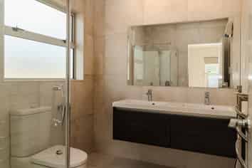 10  Kabardin Street, Karaka