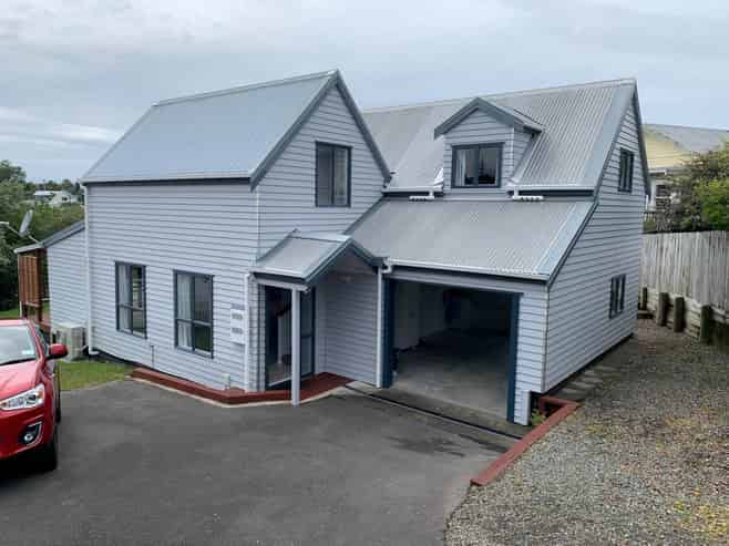 28 Jean Place, Stanmore Bay