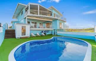 1011 Papamoa Beach Road, Papamoa Beach