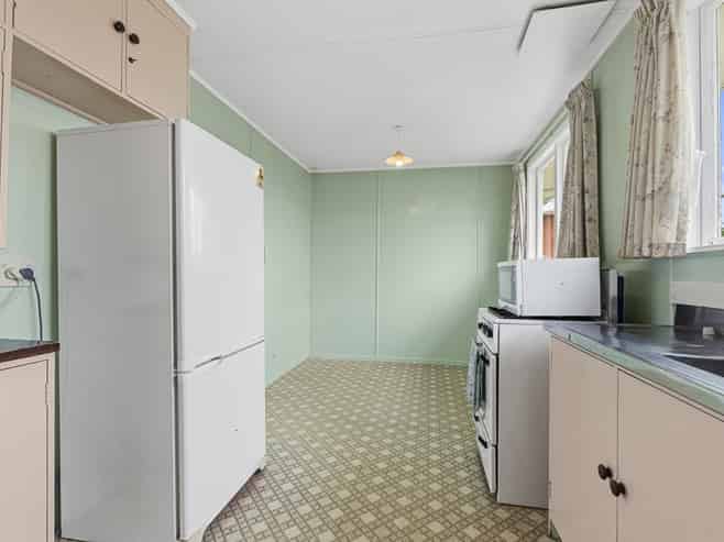 8 Kelvin Place, Westown