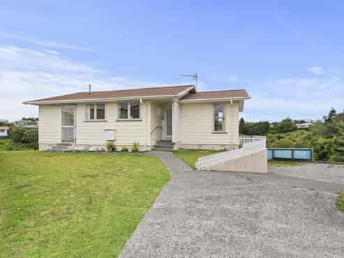 8 Kelvin Place, Westown