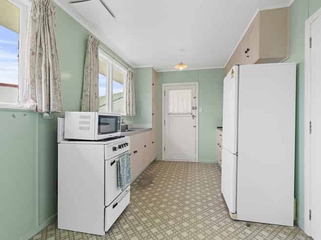 8 Kelvin Place, Westown