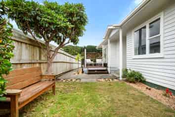 27 Momona Street, Wainuiomata