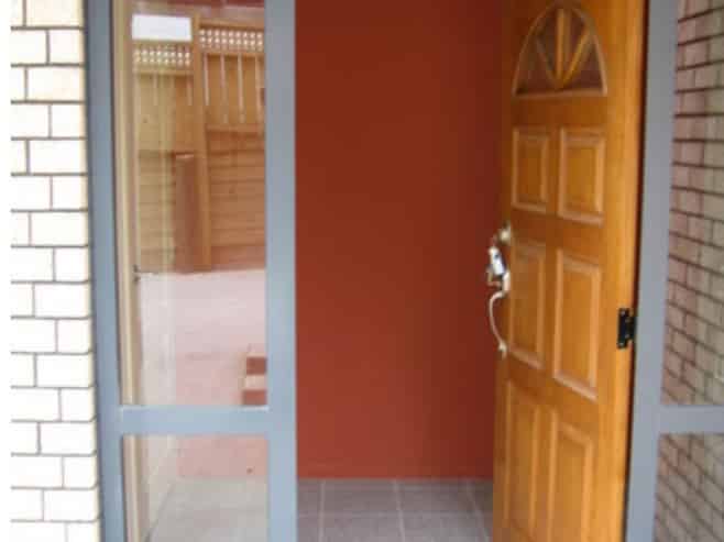 17A Hayr Road, Three Kings