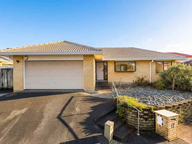 1/17 Penruddocke Road, Half Moon Bay