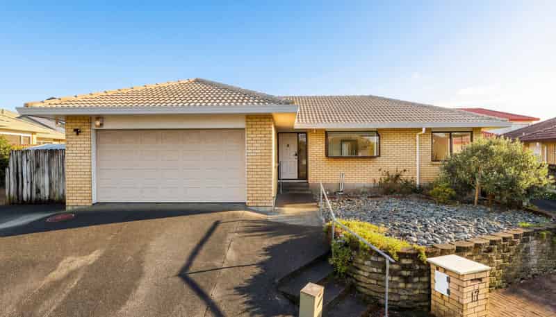 1/17 Penruddocke Road, Half Moon Bay