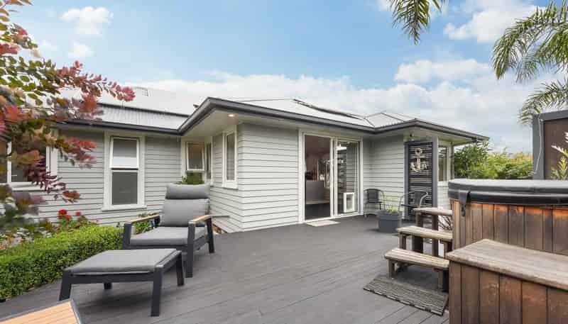 1/118 Parkers Road, Tahunanui