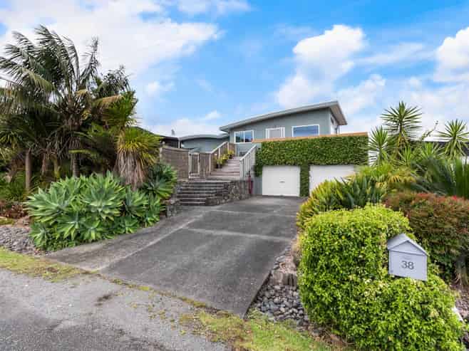 38 Green Road, Matakana