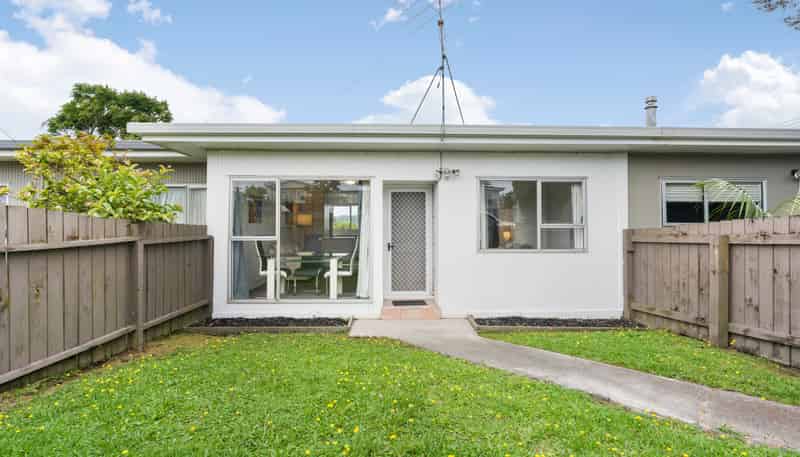 2/174 Birkdale Road, Birkdale