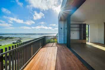 19b Inverness Lane, Redcliffs