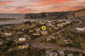 19b Inverness Lane, Redcliffs