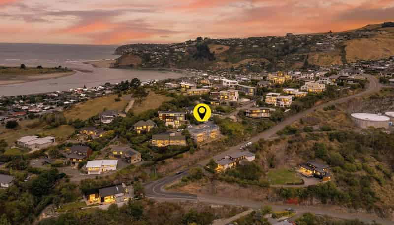 19a Inverness Lane, Redcliffs