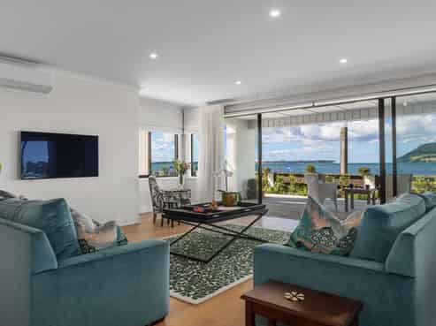 1/40 Harbour Drive, Otumoetai