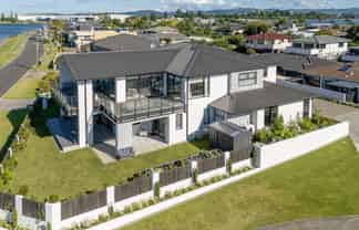 1/2 Kulim Avenue, Otumoetai