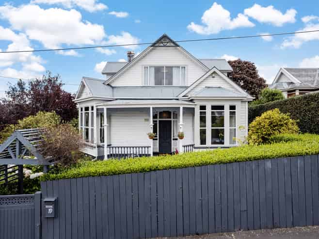 19 Napier Street, Belleknowes