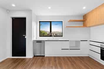 3/21 Peachgrove Road, Te Atatu Peninsula