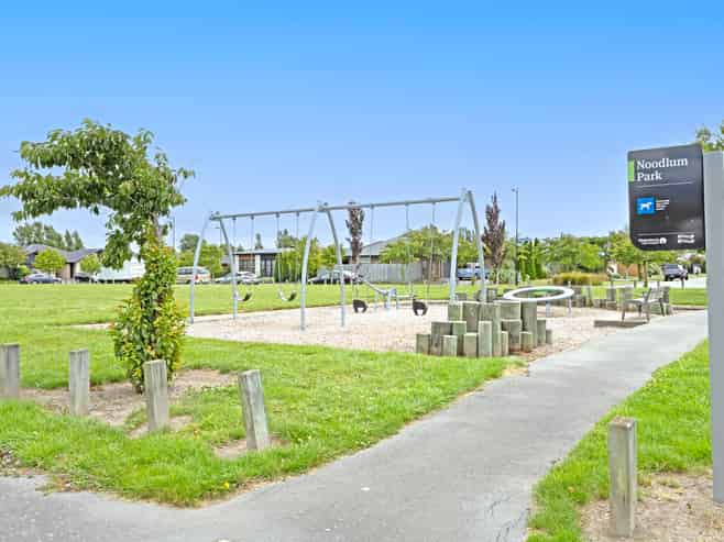 1 Robalan Close, Halswell