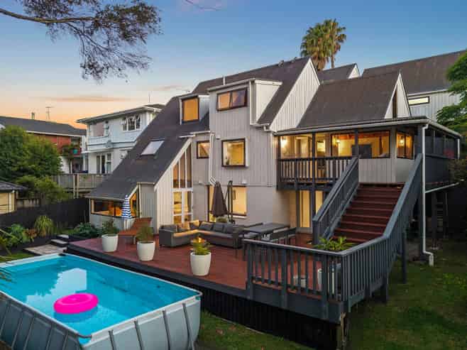 18 Marlborough Avenue, Glenfield