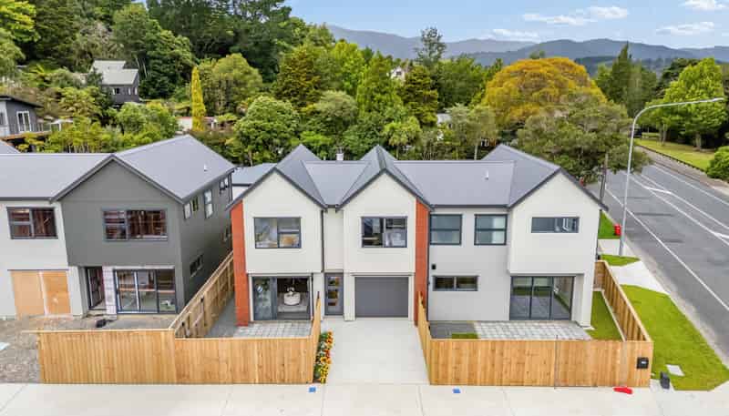 2/60 Akatarawa Road, Brown Owl