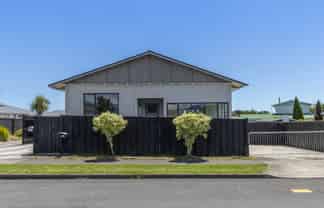 93 Tiro Tiro Road, Levin