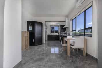 93 Tiro Tiro Road, Levin