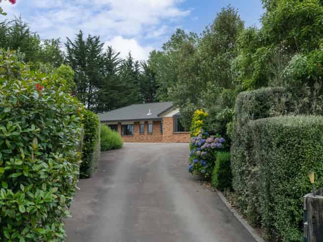 21 Emma Drive, Manakau