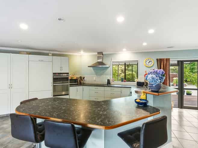 21 Emma Drive, Manakau