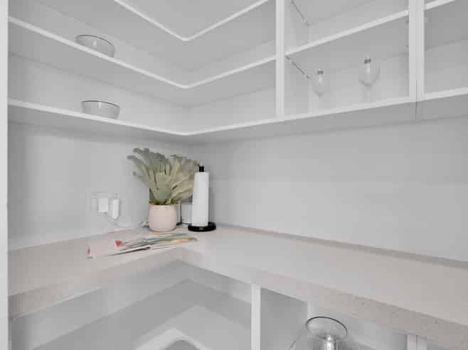 2/10 Bourn Heath Drive, Rototuna North