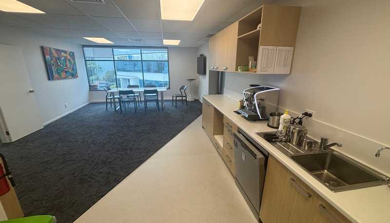 6B Piermark Drive, Albany