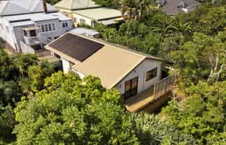 2/14 Mozeley Avenue, Devonport