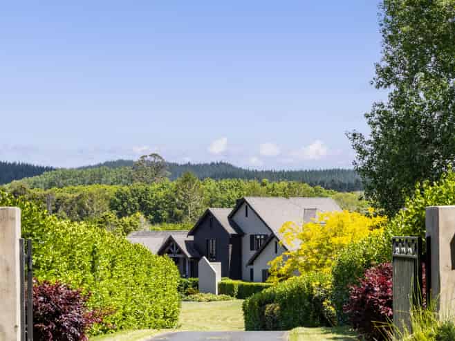 576 Coatesville Riverhead Highway, Coatesville